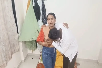 Horny devar ke saath bhabhi ki wild Indian porn MMS record hardcore